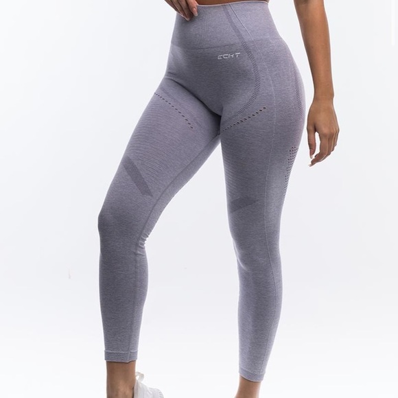 Echt Arise Seamless in Charcoal - Picture 1 of 5